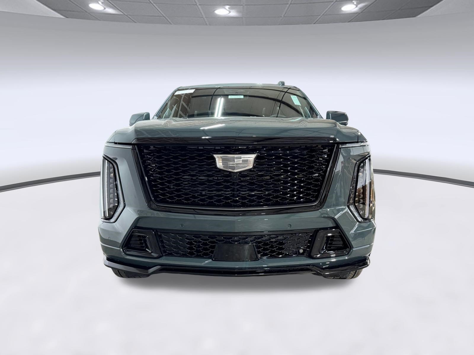 New 2026 Cadillac Escalade ESV V w/ LPO, ONYX Package AWD/4WD image 5