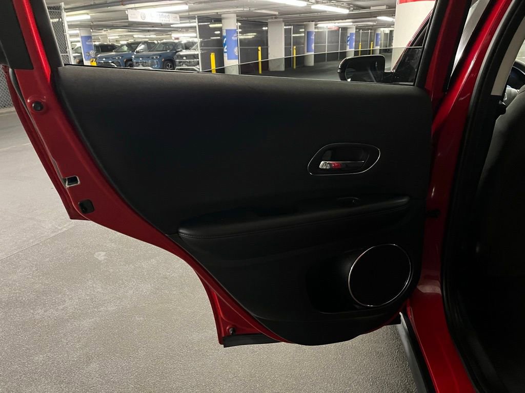 Used 2017 Honda HR-V EX image 15