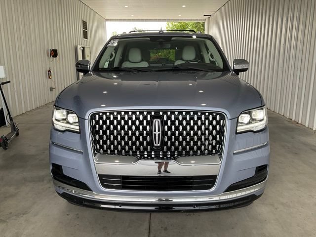 Used 2023 Lincoln Navigator L Black Label AWD/4WD image 26