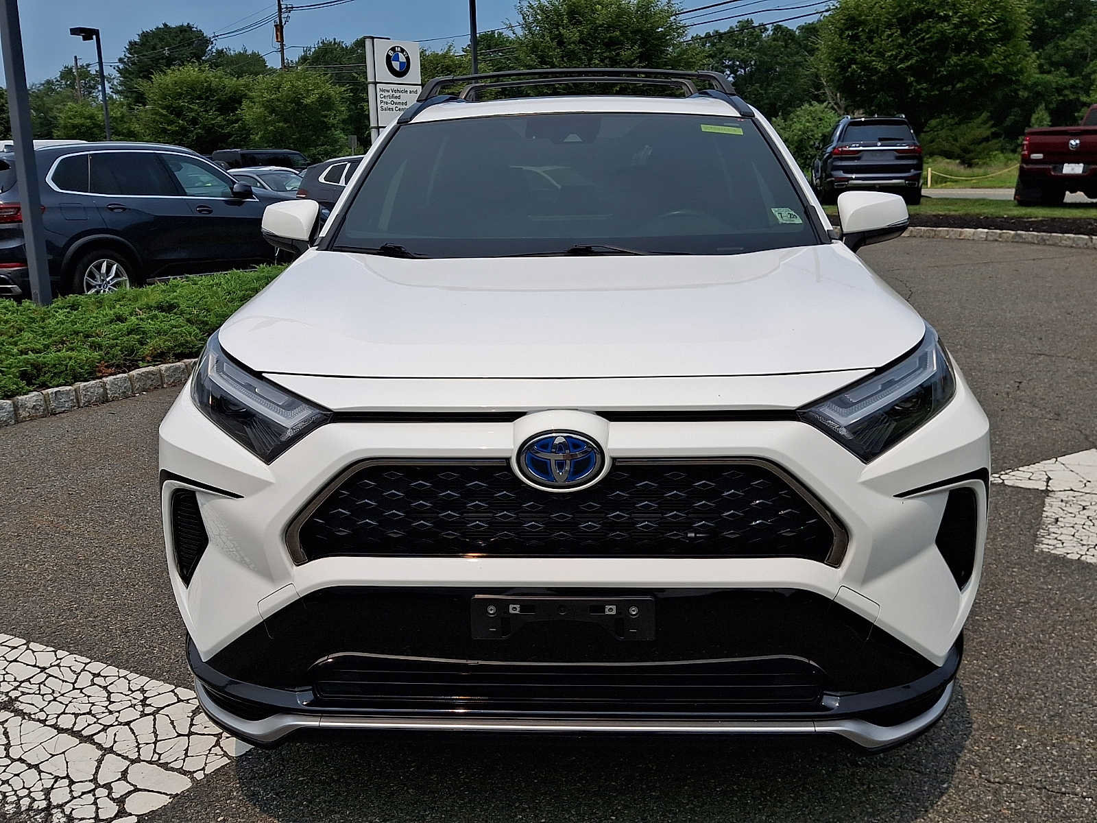 Used 2023 Toyota RAV4 SE w/ Weather & Moonroof Package AWD/4WD image 2
