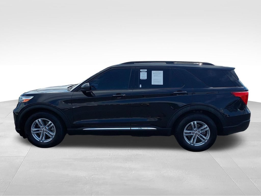 Used 2024 Ford Explorer XLT w/ Equipment Group 202A RWD video 2