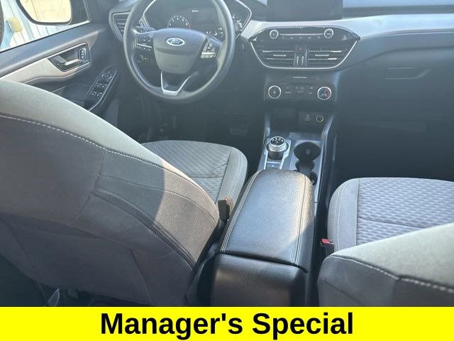 Used 2022 Ford Escape SE FWD image 36