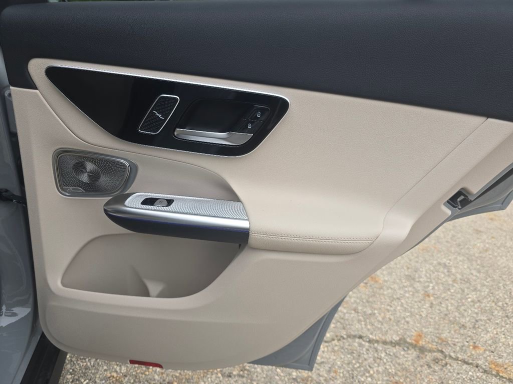New 2026 Mercedes-Benz GLC 300 4MATIC image 24