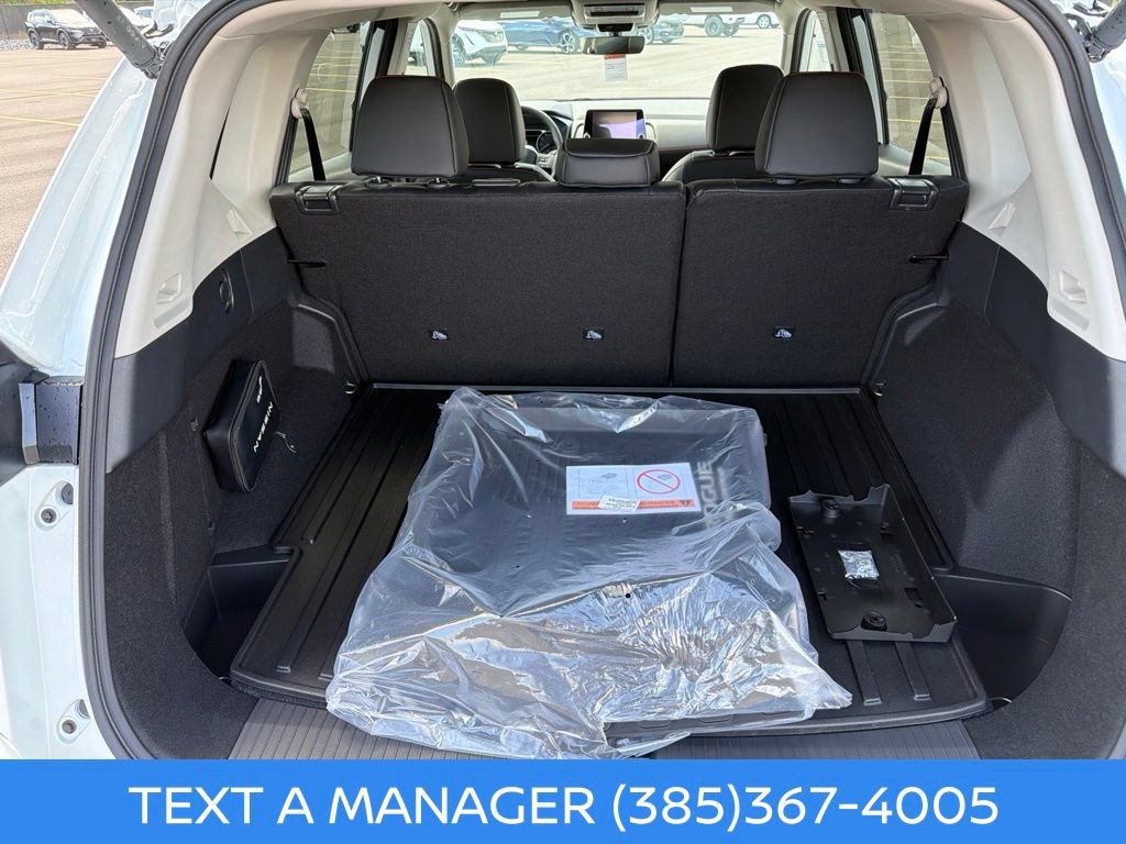 New 2026 Nissan Rogue SV w/ Rock Creek Premium Package AWD/4WD image 12