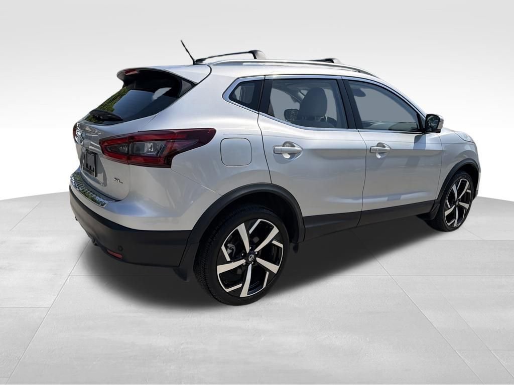 Certified 2022 Nissan Rogue Sport SL image 8