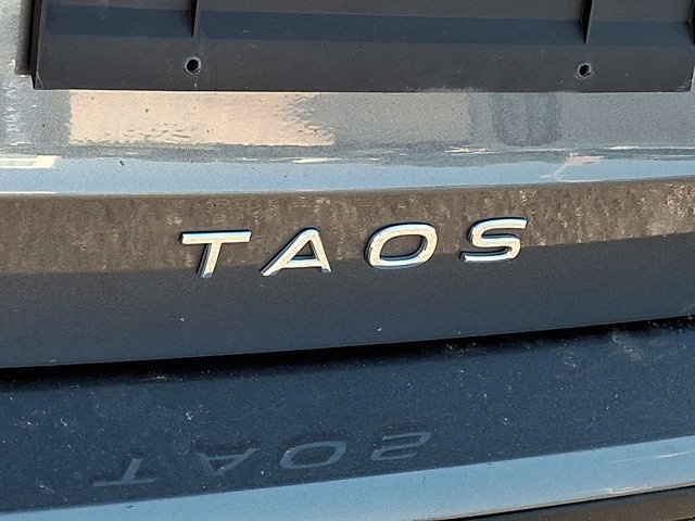 Certified 2023 Volkswagen Taos SEL AWD/4WD image 36