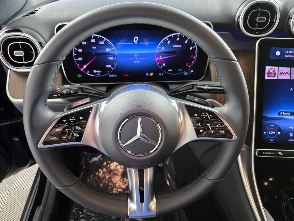 Certified 2025 Mercedes-Benz GLC 300 image 17