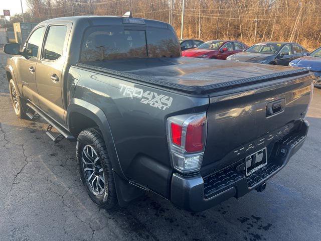 Certified 2022 Toyota Tacoma TRD Sport image 3