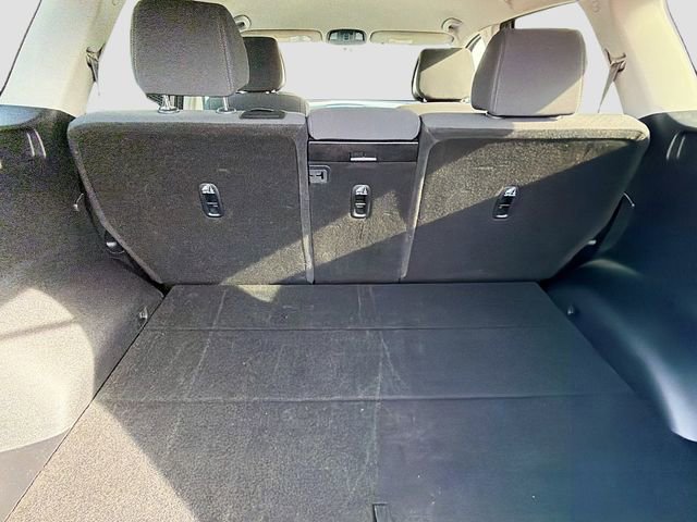 Used 2016 Kia Sorento LX image 24