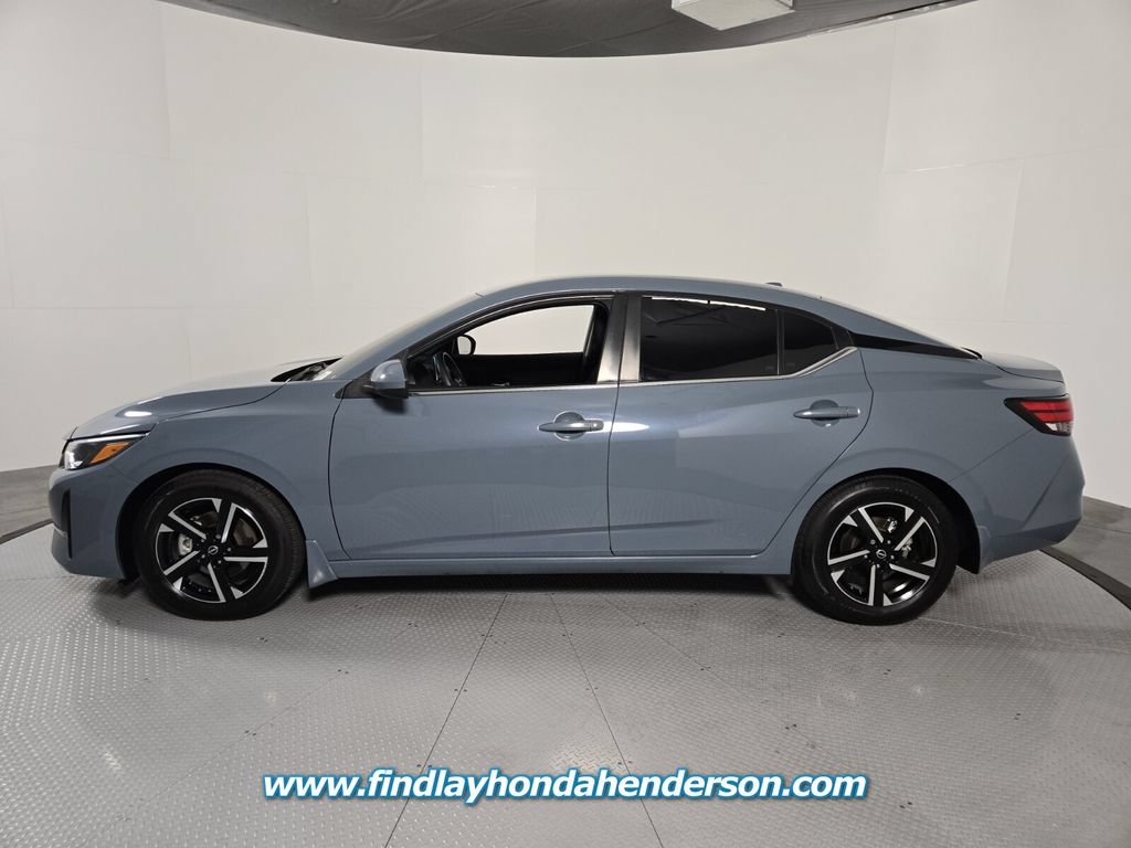 Used 2024 Nissan Sentra SV FWD image 3