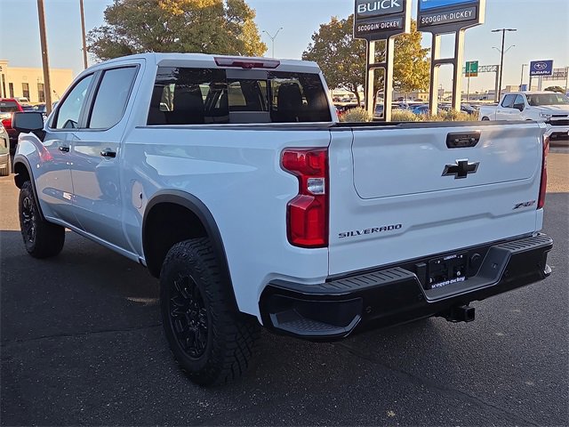 New 2026 Chevrolet Silverado 1500 ZR2 image 2