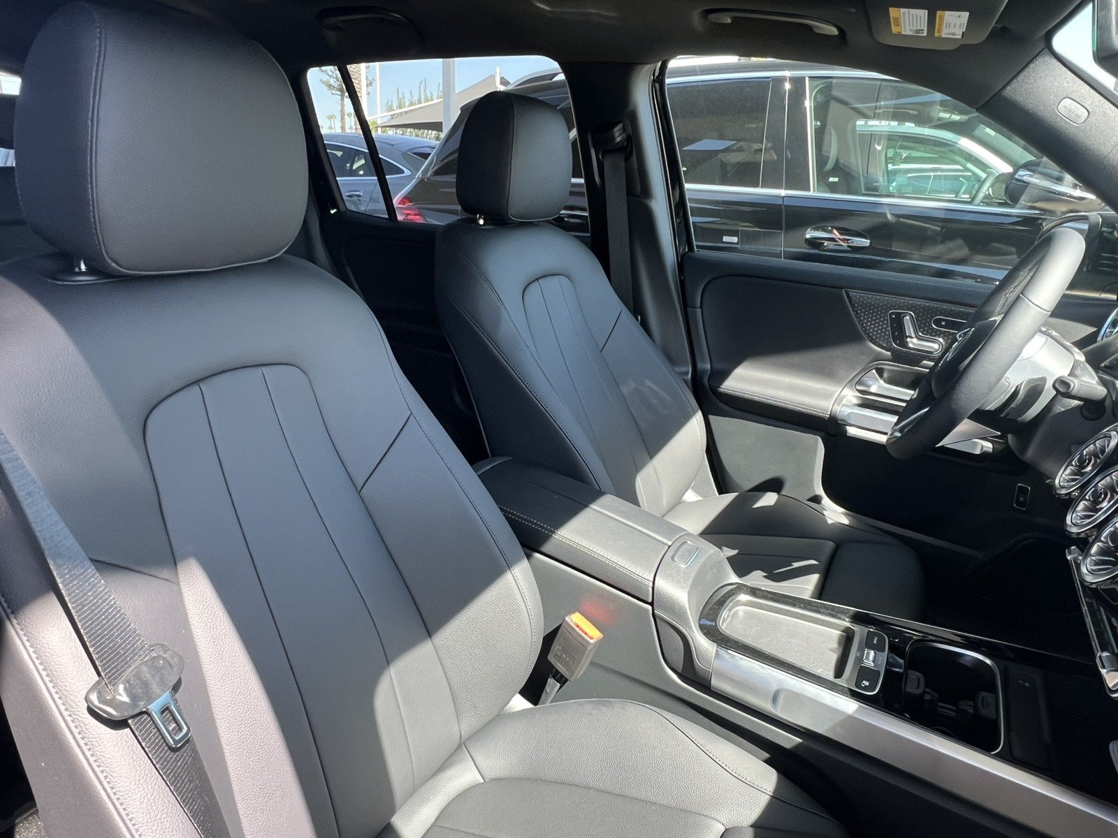 New 2026 Mercedes-Benz GLB 250 4MATIC image 18