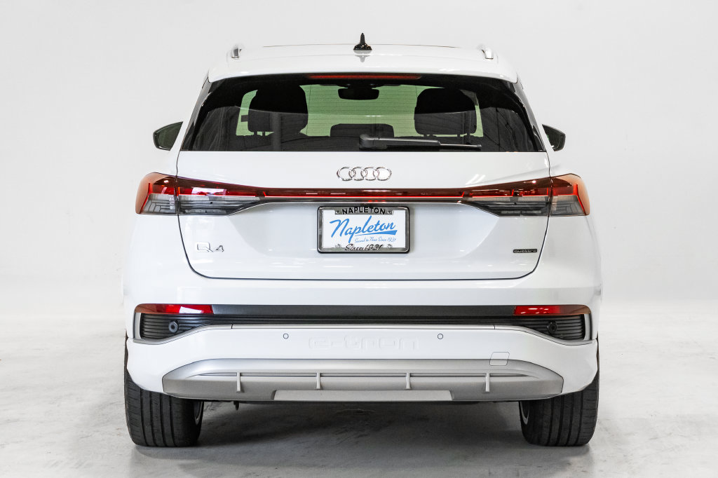 Used 2023 Audi Q4 e-tron Premium Plus w/ Premium Plus AWD/4WD image 29