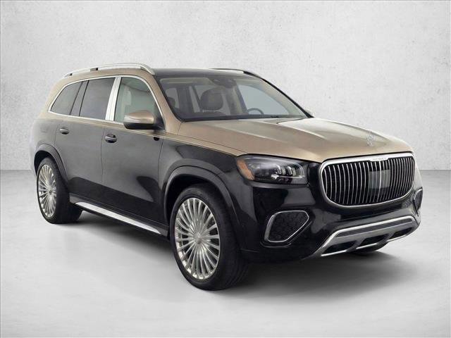 Used 2024 Mercedes-Benz Maybach GLS 600 4MATIC image 3
