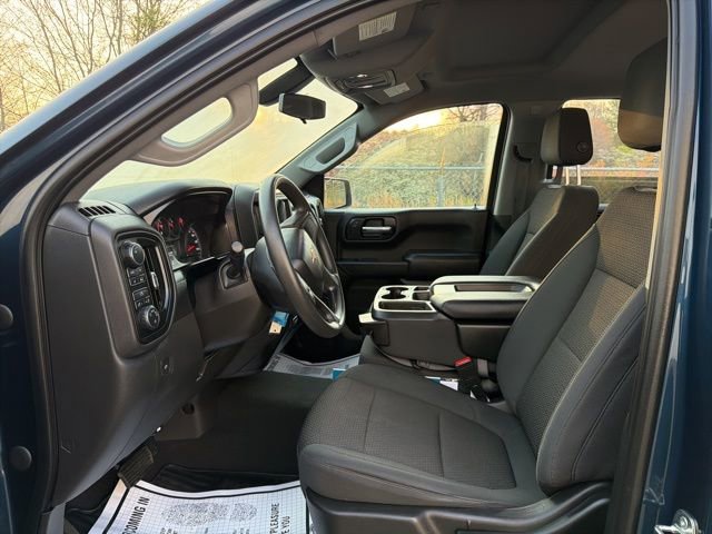 Used 2020 Chevrolet Silverado 1500 Custom w/ Custom Value Package image 21