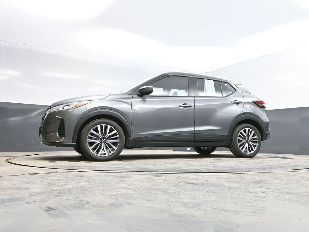 Used 2024 Nissan Kicks SV image 29