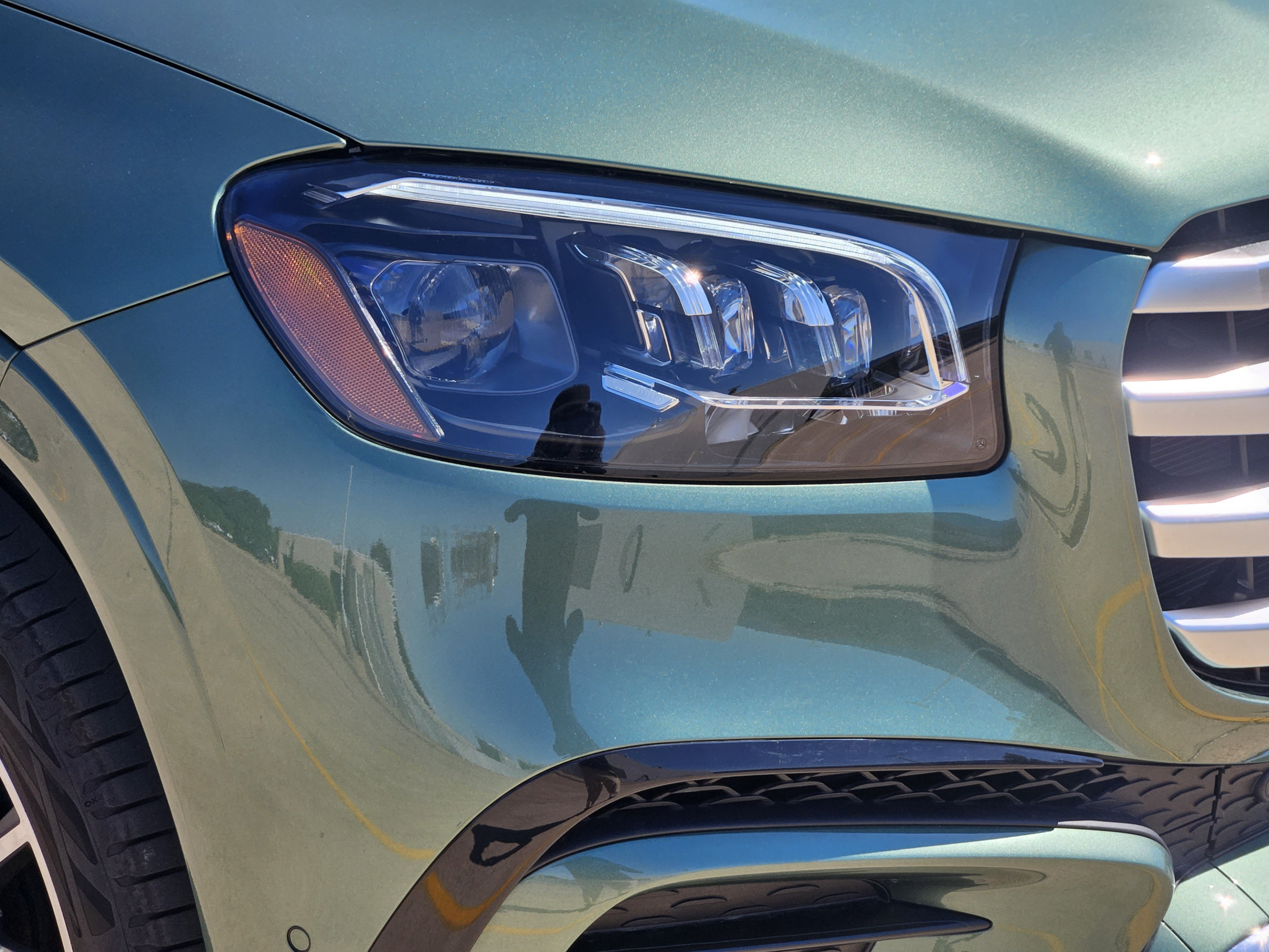 Certified 2026 Mercedes-Benz GLS 580 4MATIC image 27