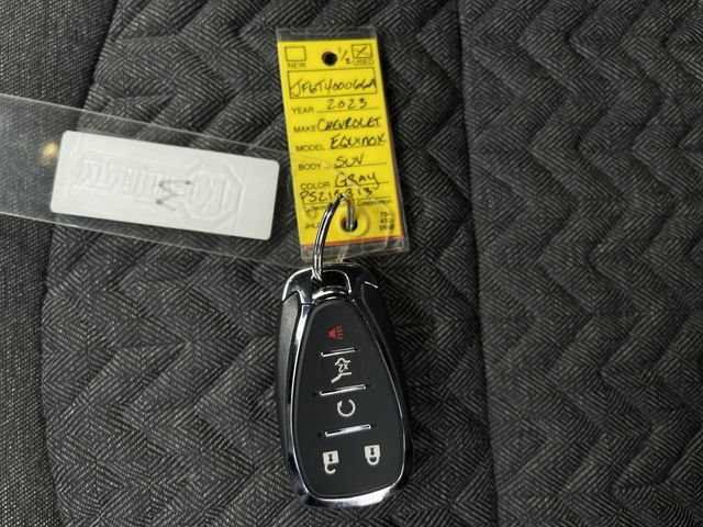 Used 2023 Chevrolet Equinox LT AWD/4WD image 34