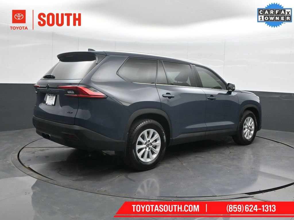 Certified 2024 Toyota Grand Highlander XLE image 2