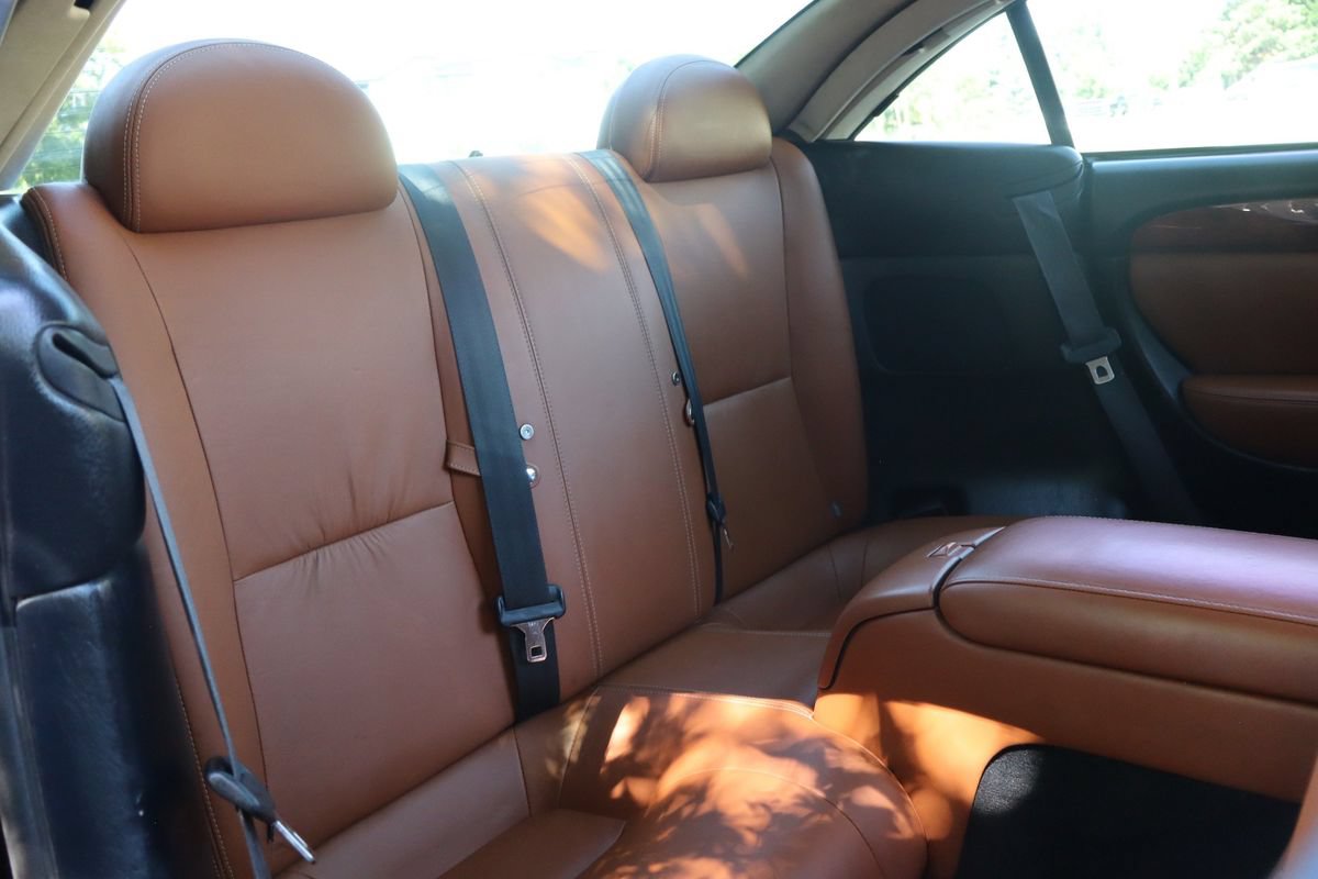 Used 2002 Lexus SC 430 Convertible RWD image 19