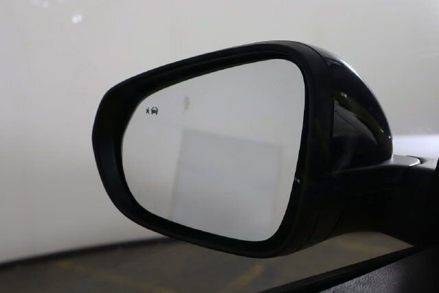Used 2024 Chevrolet Trax ACTIV w/ Driver Confidence Package FWD image 41