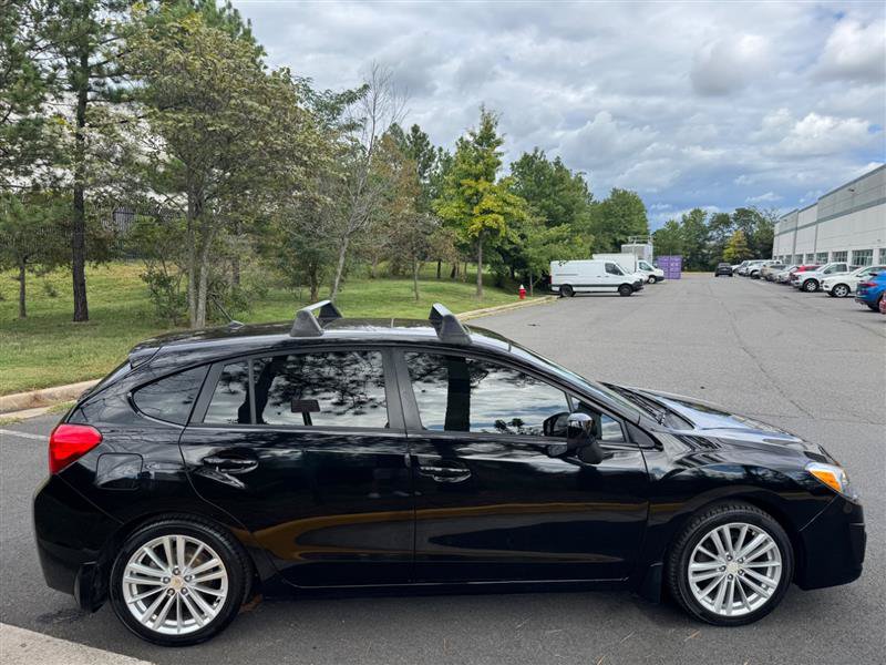 Used 2014 Subaru Impreza 2.0i Premium AWD/4WD image 12