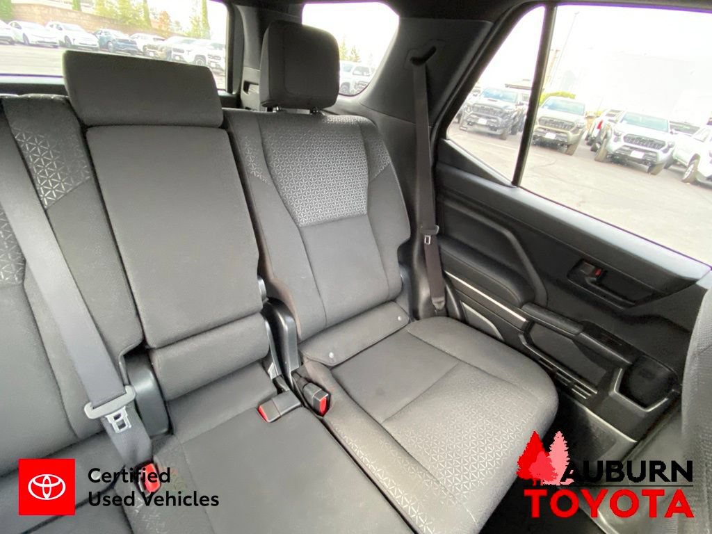 Certified 2025 Toyota 4Runner SR5 AWD/4WD image 24