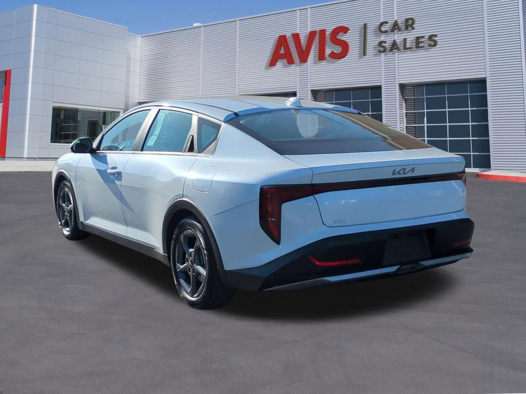Used 2025 Kia K4 FWD image 9