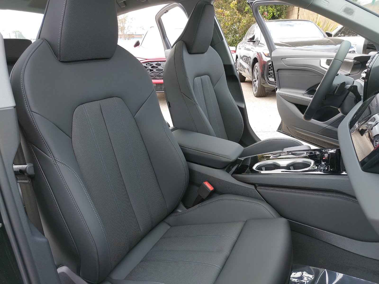 New 2026 Audi A6 Premium Plus AWD/4WD image 10