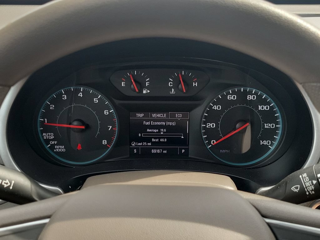 Used 2022 Chevrolet Malibu LT FWD image 17