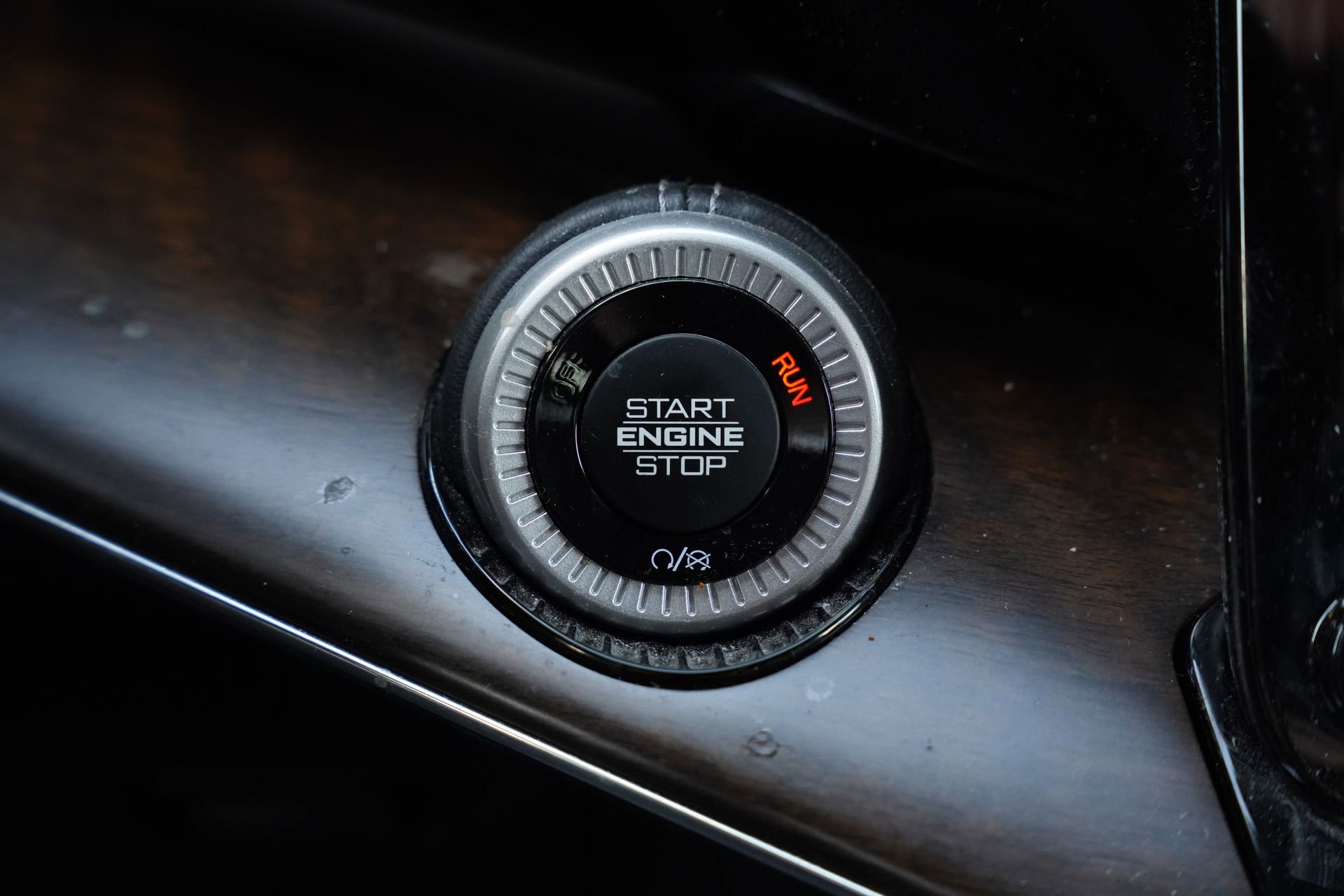 Used 2022 Jeep Grand Wagoneer Series II AWD/4WD image 15