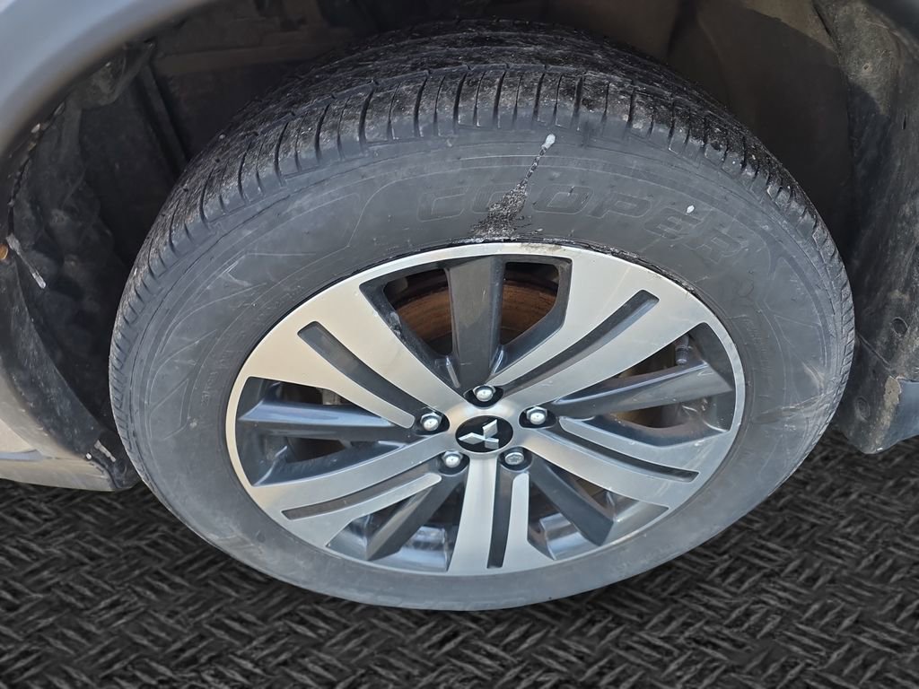 Used 2022 Mitsubishi Outlander Sport SE image 11