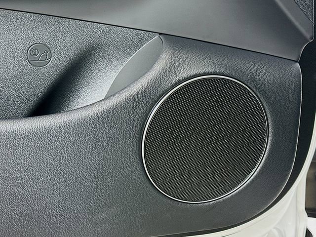 Certified 2026 Genesis GV70 2.5T image 19