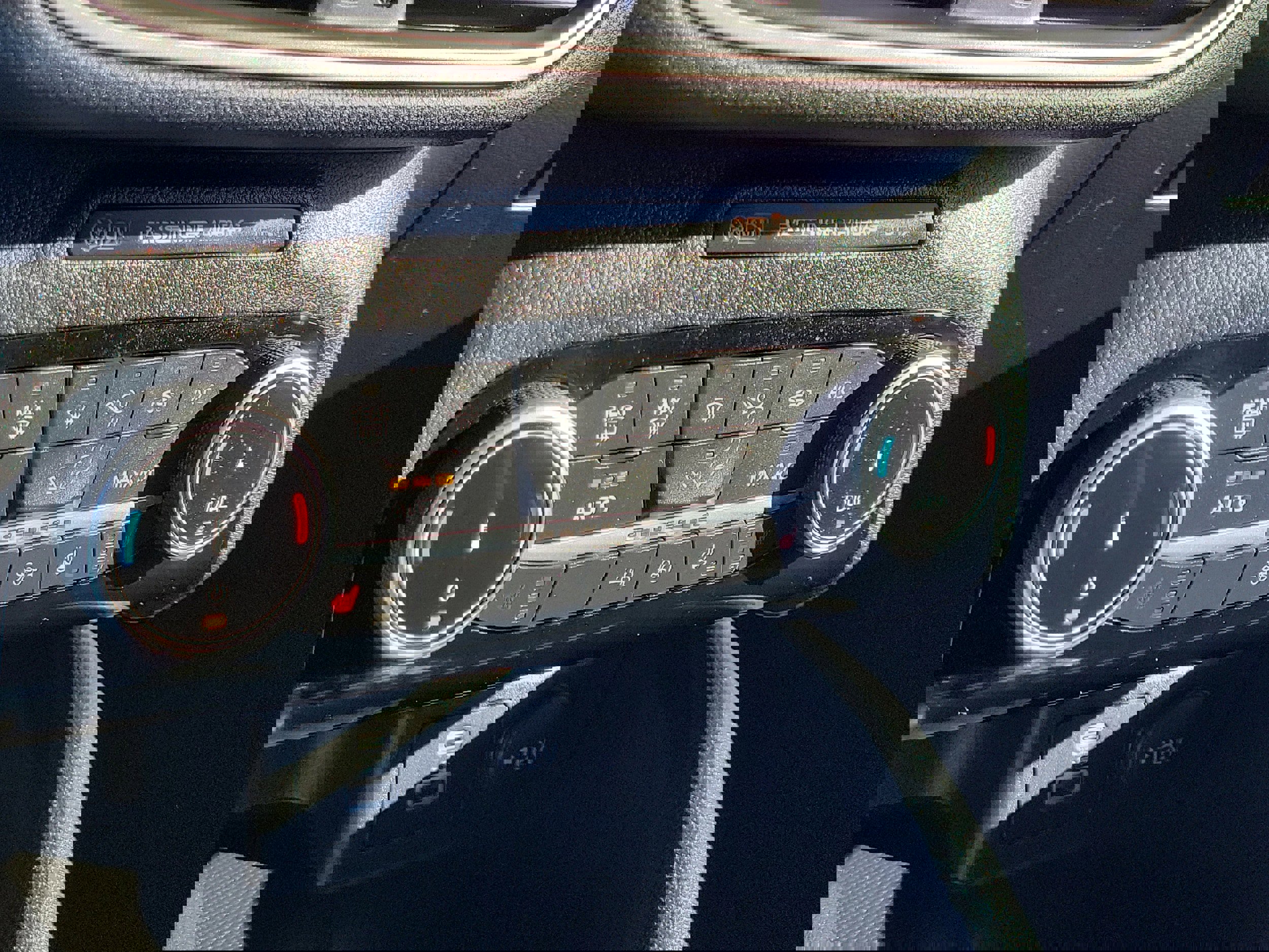 Certified 2022 Ford Escape SE w/ Convenience Package image 30