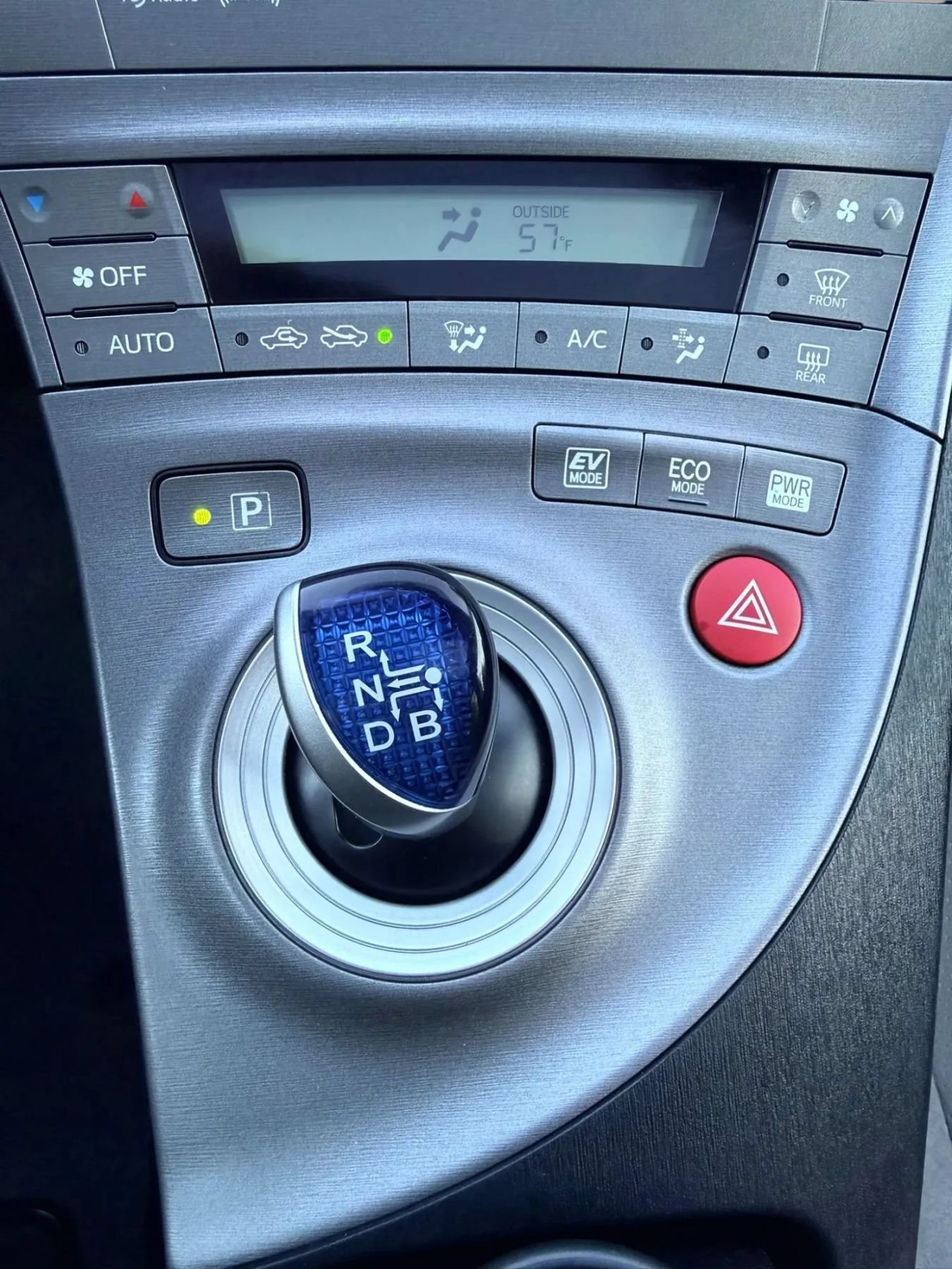 Used 2014 Toyota Prius Three w/ Solar Roof Package FWD image 19