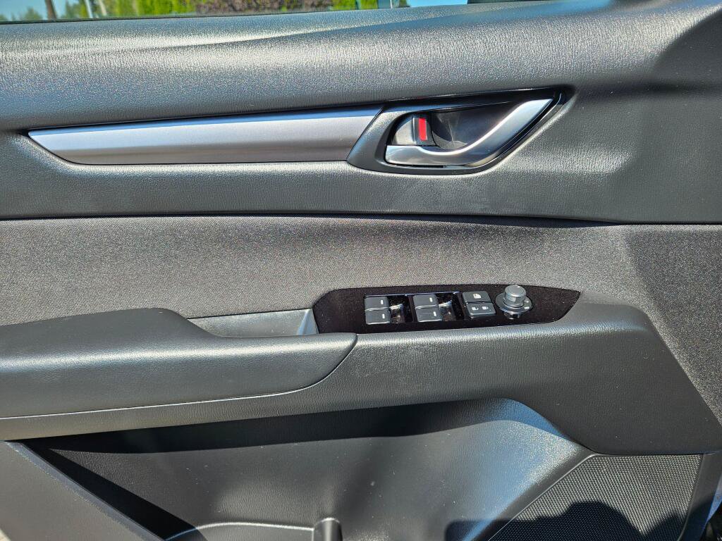 Certified 2025 MAZDA CX-5 AWD 2.5 S image 18