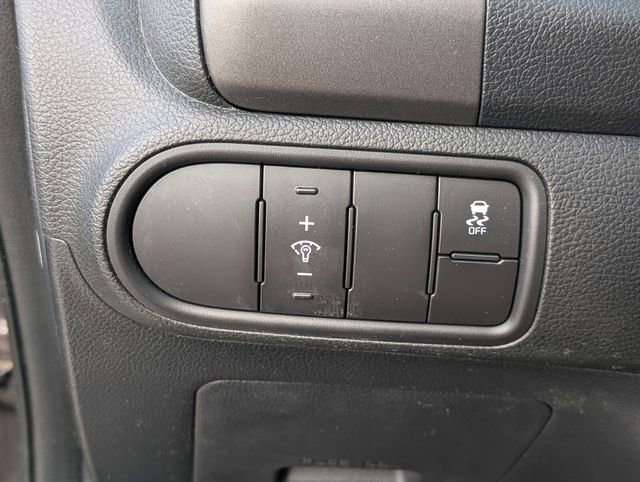 Used 2018 Kia Forte LX image 27