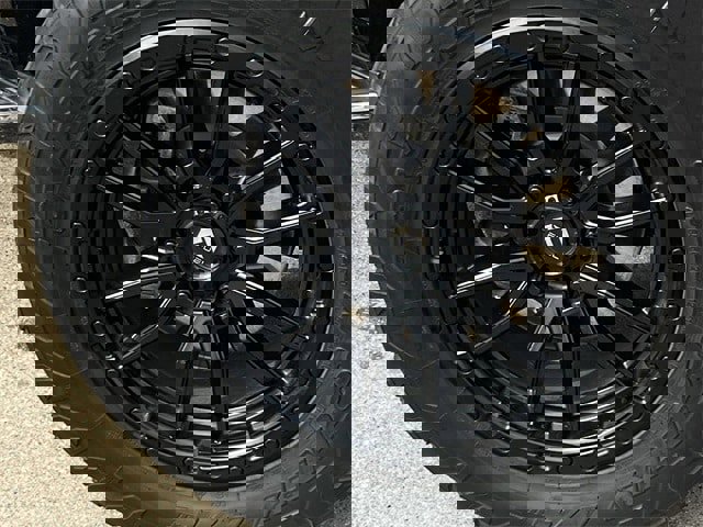 Used 2022 Ford Expedition XLT image 10