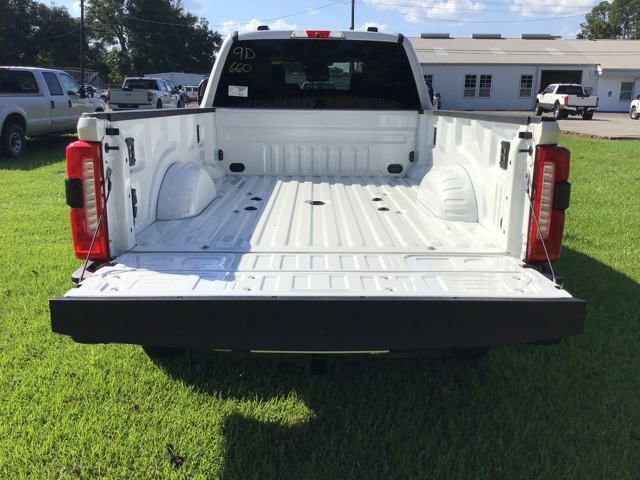 New 2026 Ford F350 Lariat w/ Chrome Package image 23