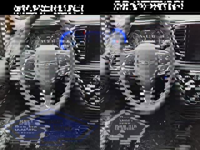 New 2026 Chrysler Pacifica Select image 35