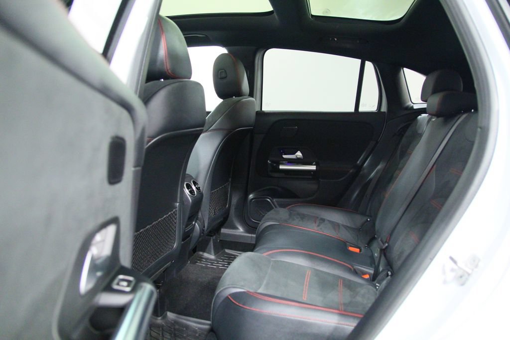Certified 2024 Mercedes-Benz GLA 250 4MATIC image 30