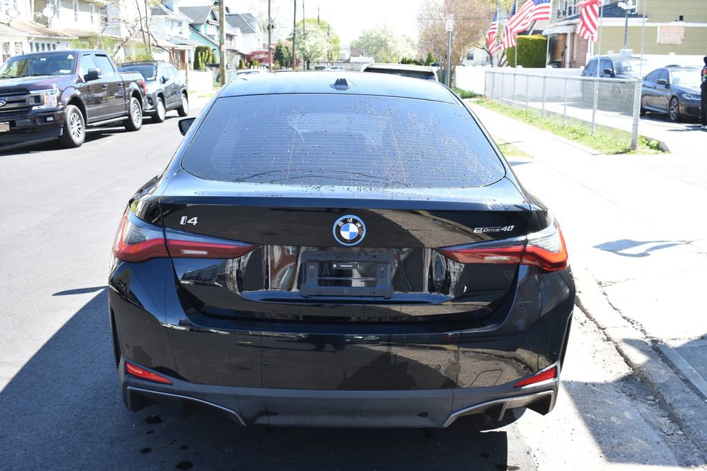 Used 2025 BMW i4 eDrive40 RWD image 7