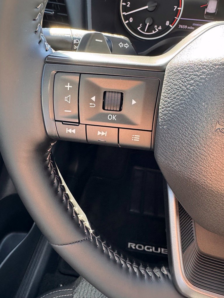 Used 2026 Nissan Rogue SV w/ Cold Weather Package FWD image 24