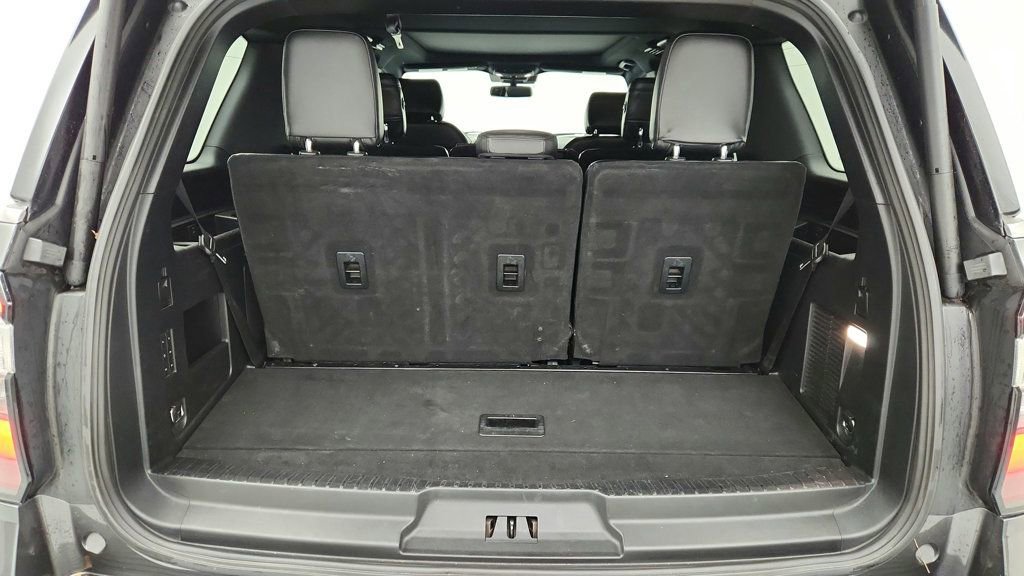 Used 2020 Ford Expedition Limited image 24
