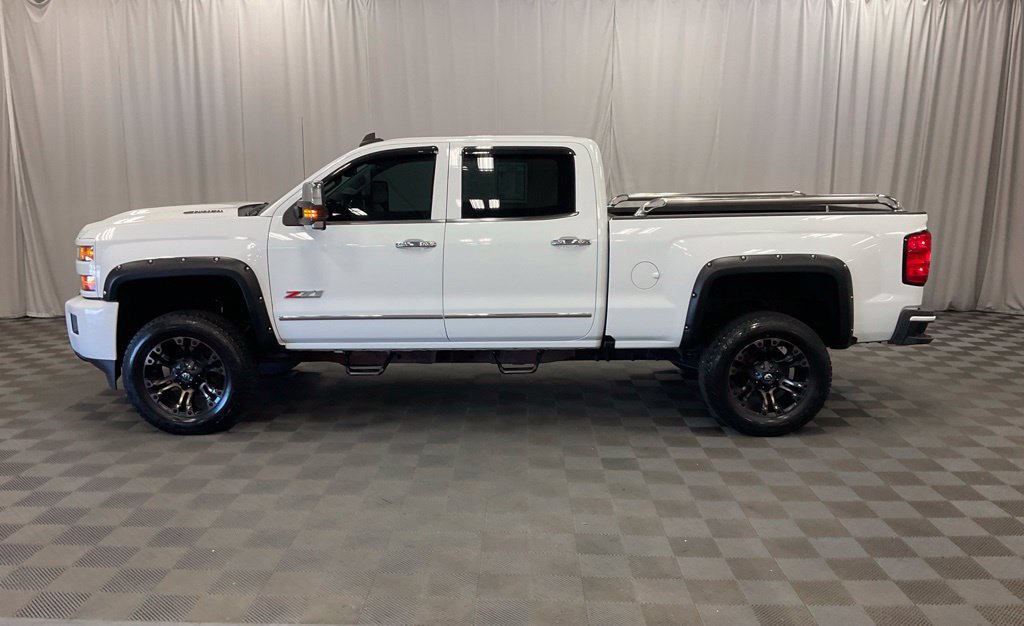 Used 2019 Chevrolet Silverado 2500 LTZ w/ Duramax Plus Package AWD/4WD image 14