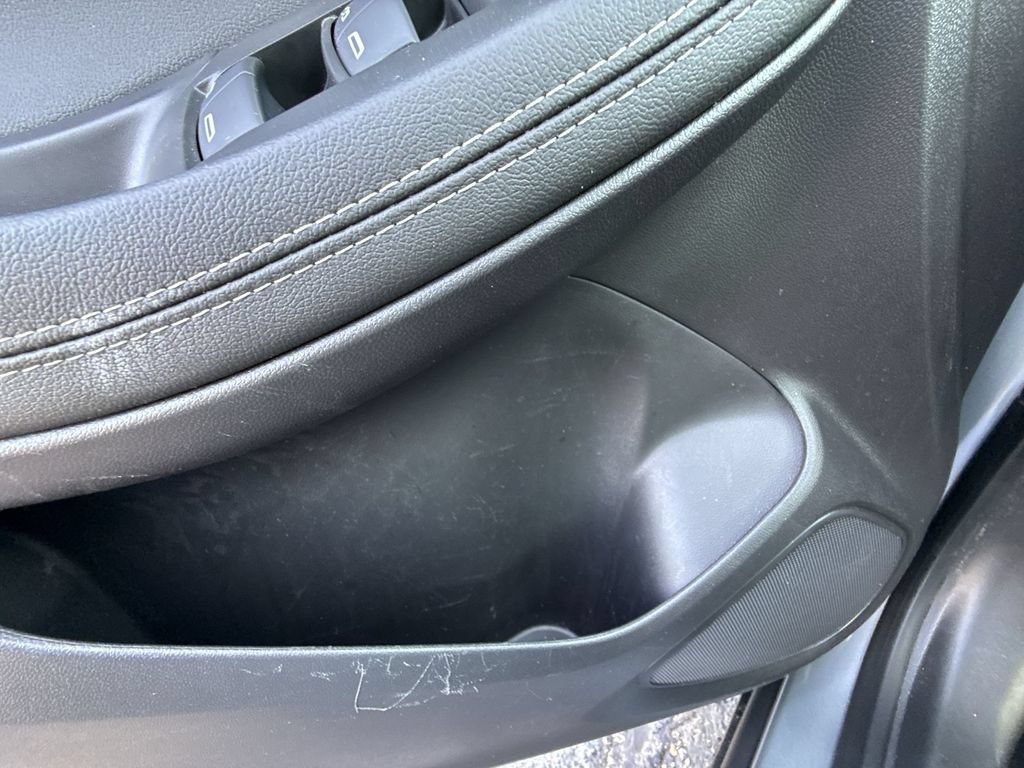 Certified 2026 Buick Encore GX Preferred FWD image 31