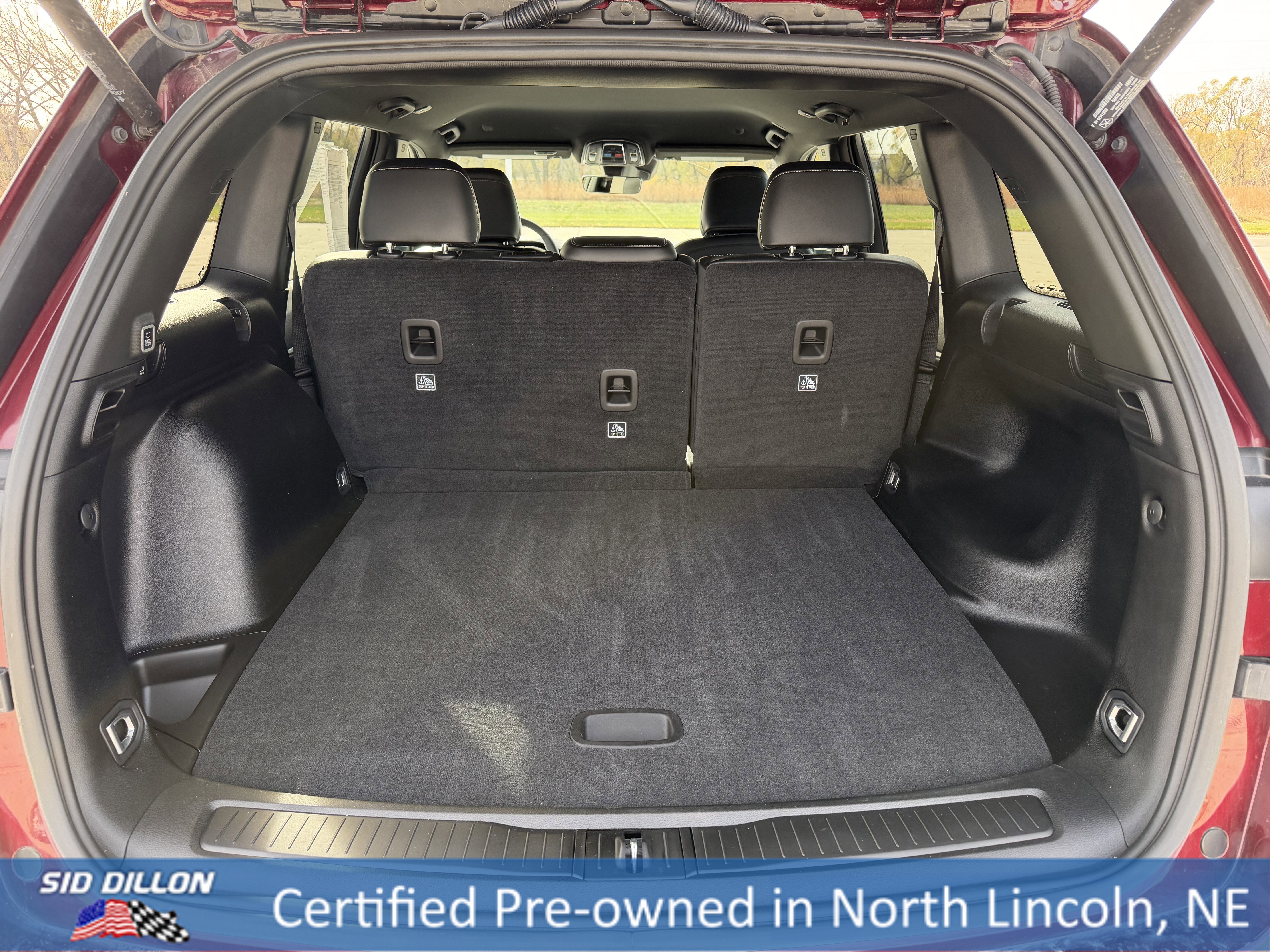 Used 2025 Jeep Grand Cherokee Limited image 11