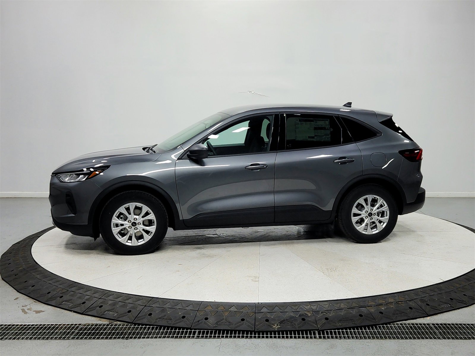 New 2026 Ford Escape Active image 4