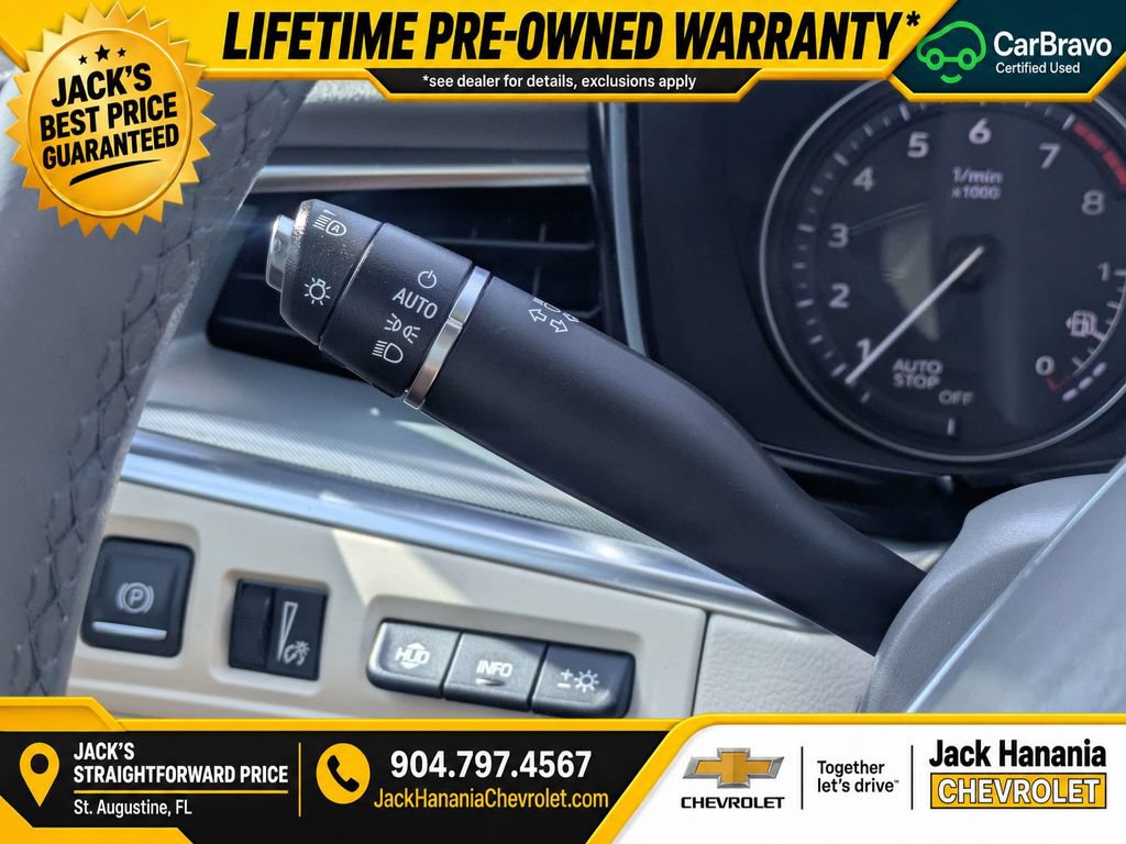 Used 2022 Cadillac XT5 Premium Luxury w/ Technology Package FWD image 29