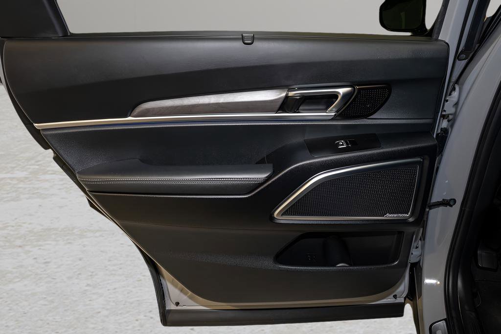 Certified 2024 Kia Telluride SX X-Pro image 11